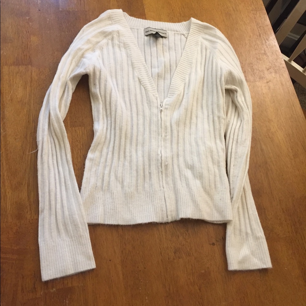 zip-up cardigan